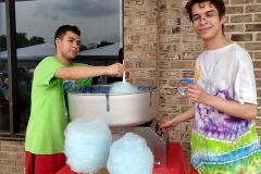 Making cotton candy